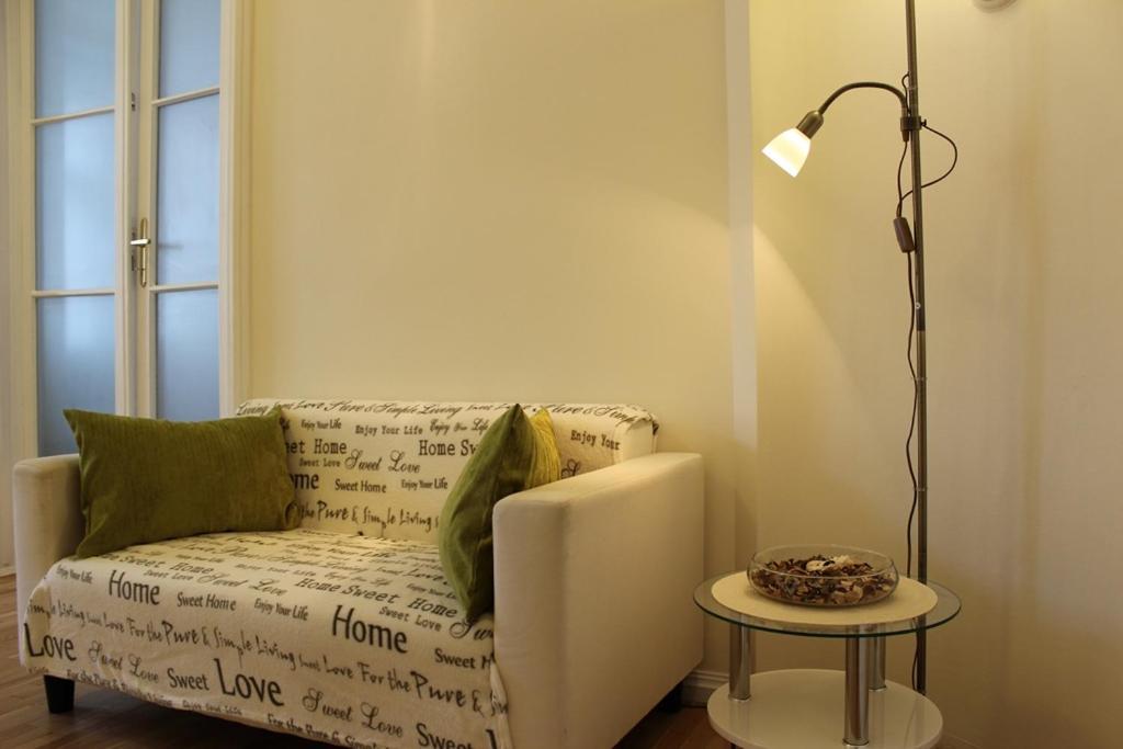 Leo Apartment Obchodna - Family Bratysława Zewnętrze zdjęcie